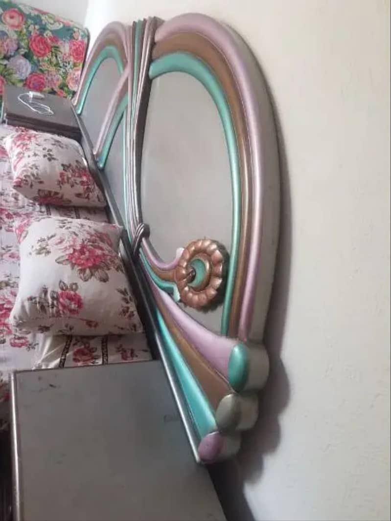 Deco Painted Bed Urgently for sale 2