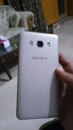 Samsung Galaxy j5 0