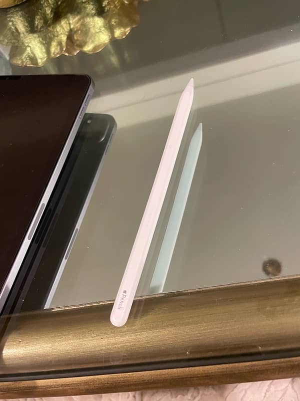 IPAD PRO  M2 gen 4th 2022, 256gb, wifi and cellular, with apple pencil 2