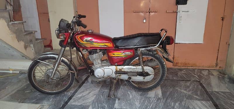 United US 125cc bike 3