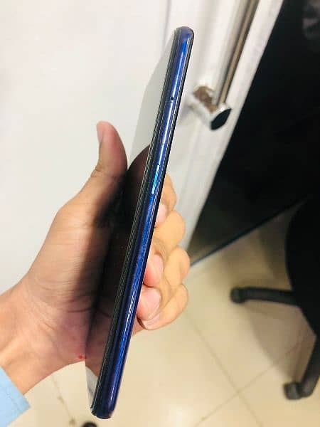 Oppo F11 pro 6 128 4