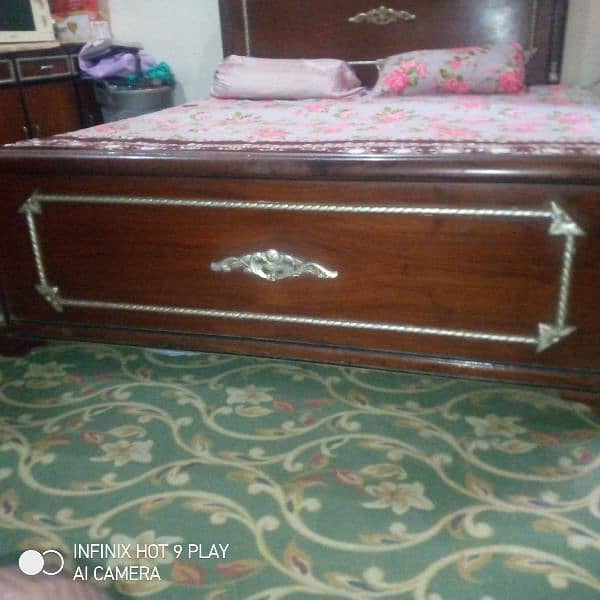 King Size Bed for sell 1