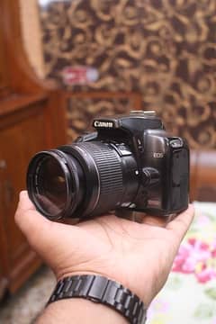 Canon 1000d with 18 55mm lens