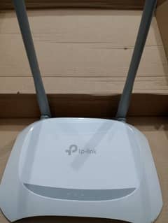 TP-LINK WI-FI ROUTER TL-WR840N 0