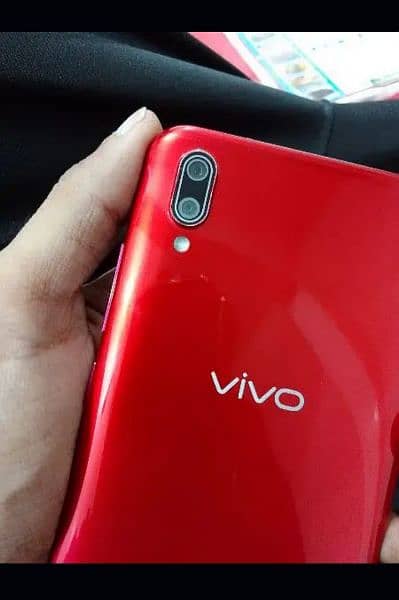 Vivo y93s 6/128Gb 1