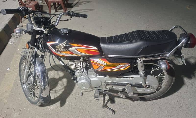 i. am selling for honda 125 2022 model 0