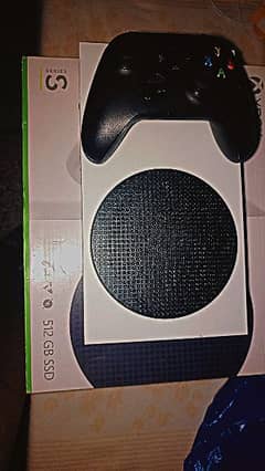 urgent! xbox series s with box