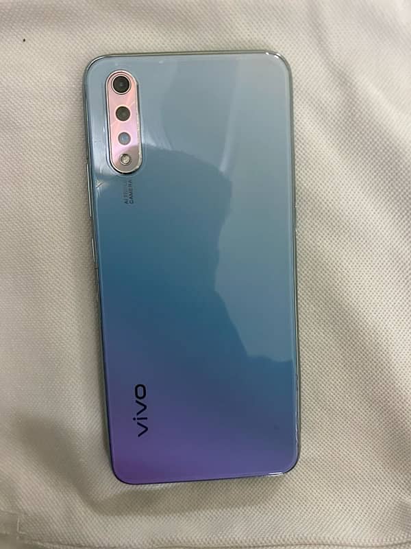 VIVO S1 1