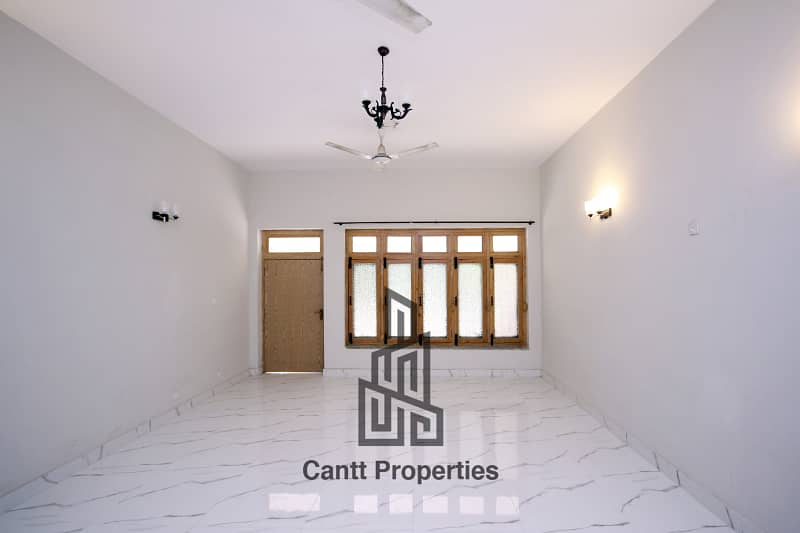 1KANAL House Available for Rent in Phase 1 DHA LAHORE 4