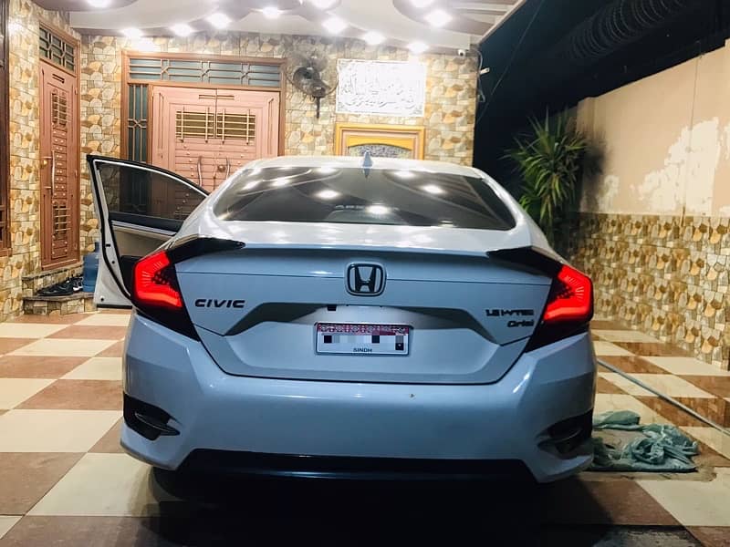 Honda Civic VTi Oriel Prosmatec 2022 10