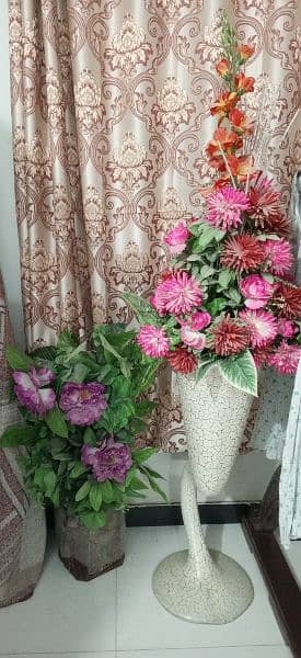 Decorative plants , artificial plant & flowers in great condition 2