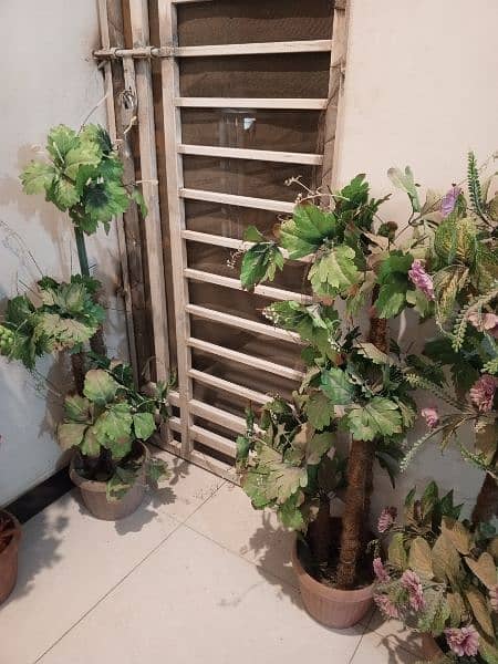 Decorative plants , artificial plant & flowers in great condition 7