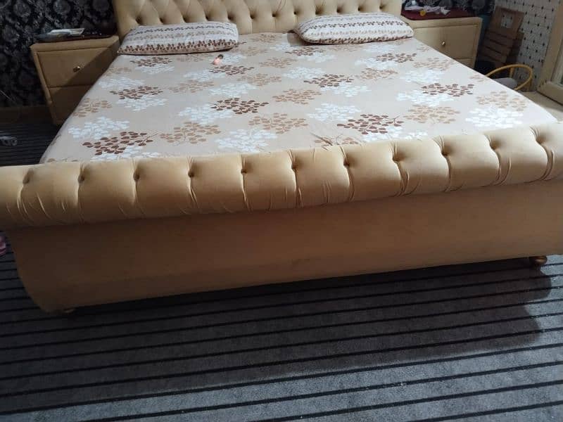 king size bed 5