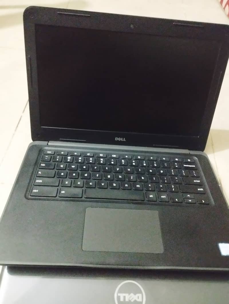 Dell Chromebook 3380|Cor i3|14"|C-type|4/16 GB|Intel 3855 3