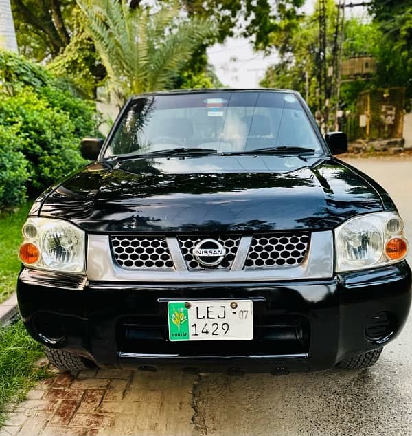 Nissan Navara 2007 3