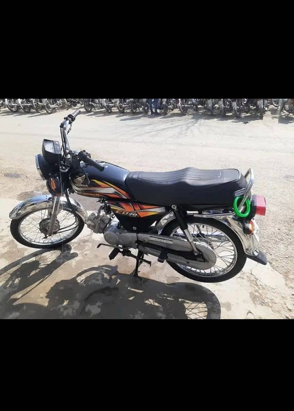 Urgent sale Honda Cd 70 like a new 7