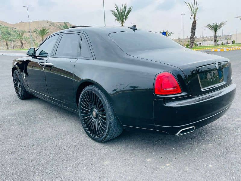 Rent A Car Islamabad Rolls Royce Ghost, Mercedes-Benz,  G63, Prado, V8 2