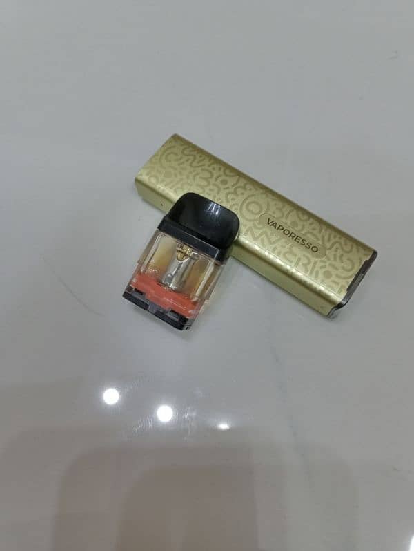 Vaporesso Xros 3 Mini gold edition 2