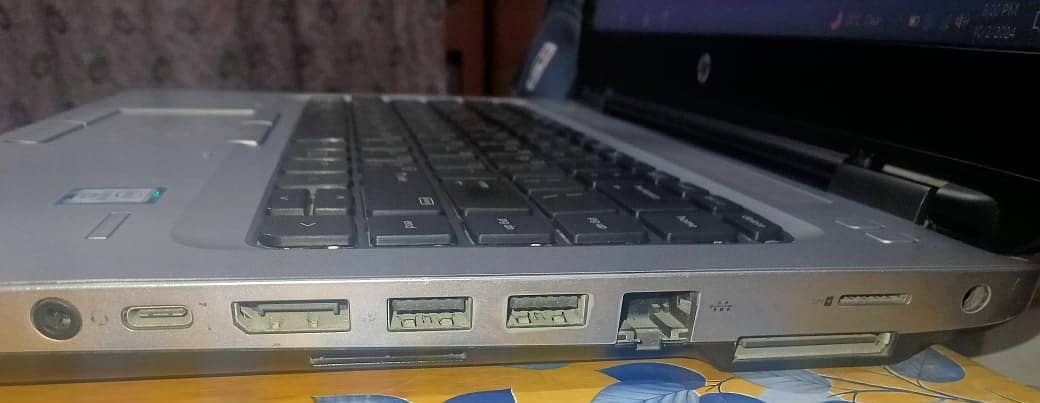 HP Laptop corei5 6th generation 5