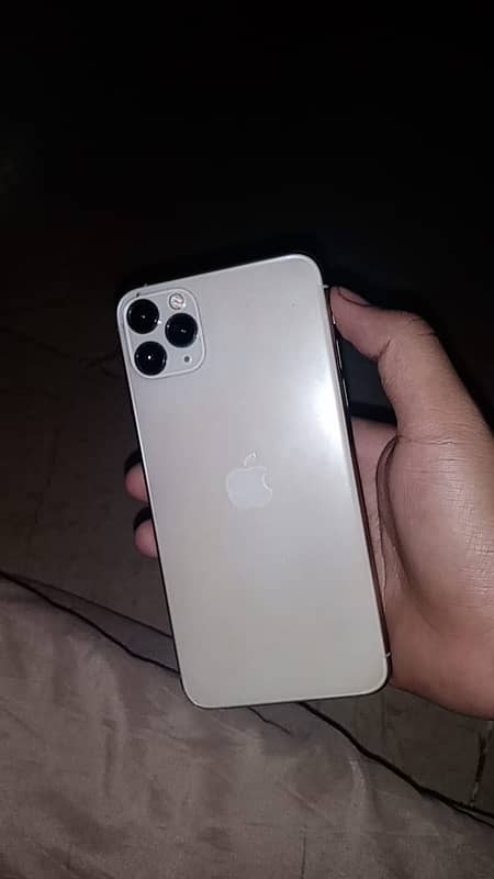 iphone 11pro max 4