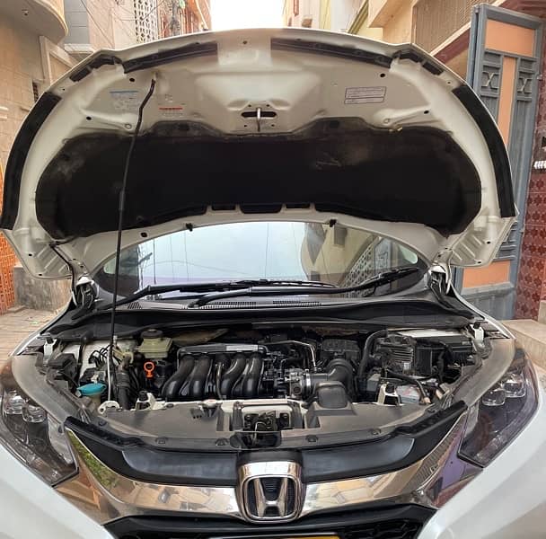 Honda Vezel Z package 2015 Bumper to bumper original 10