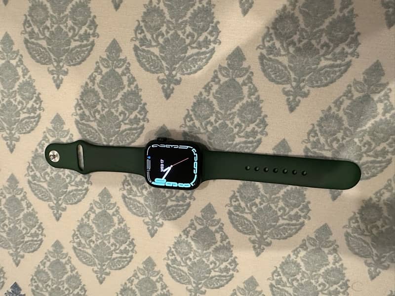 Apple Watch Series 7 45MM 3