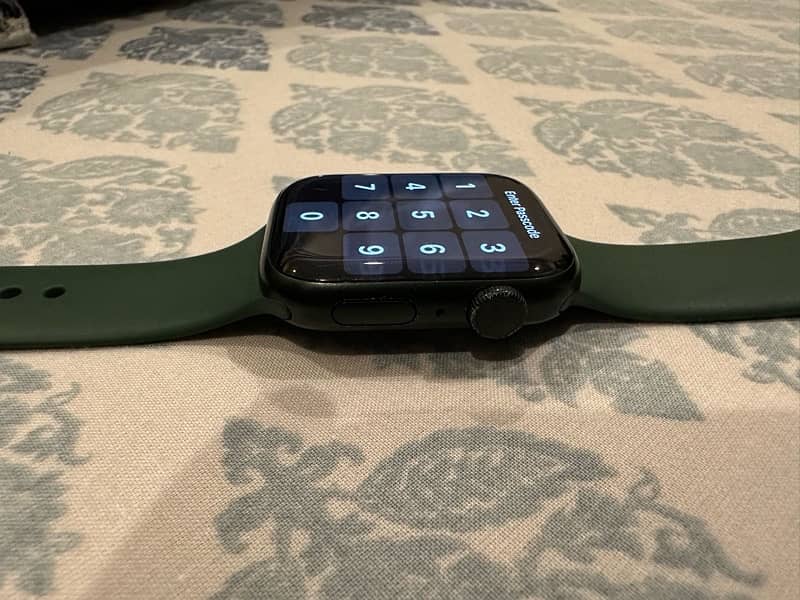 Apple Watch Series 7 45MM 4