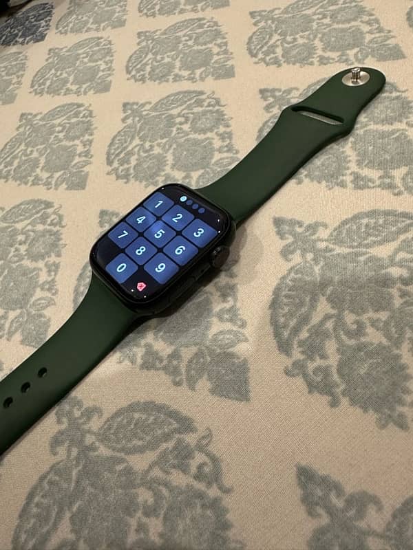 Apple Watch Series 7 45MM 8