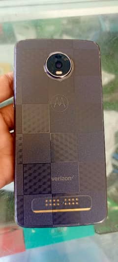 Moto Z4  display fingerprint need money