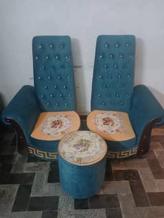 High back chairs set with Table 0