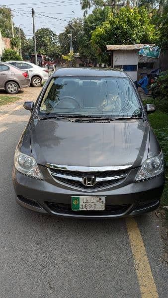 Honda City IDSI 2008/9 10