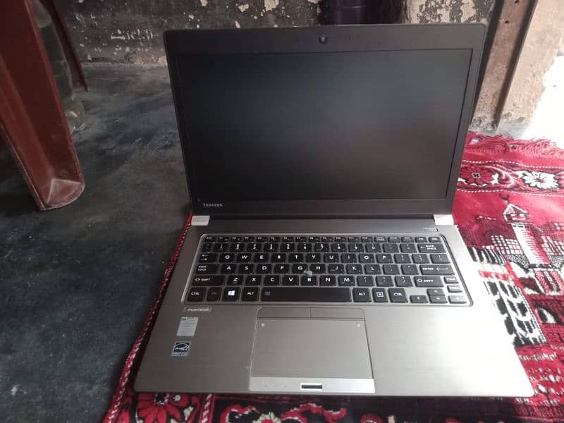 Toshiba Portege Z30-C good condition 1