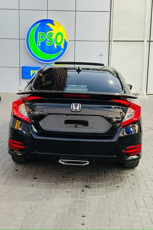 Honda Civic Oriel 2017 4