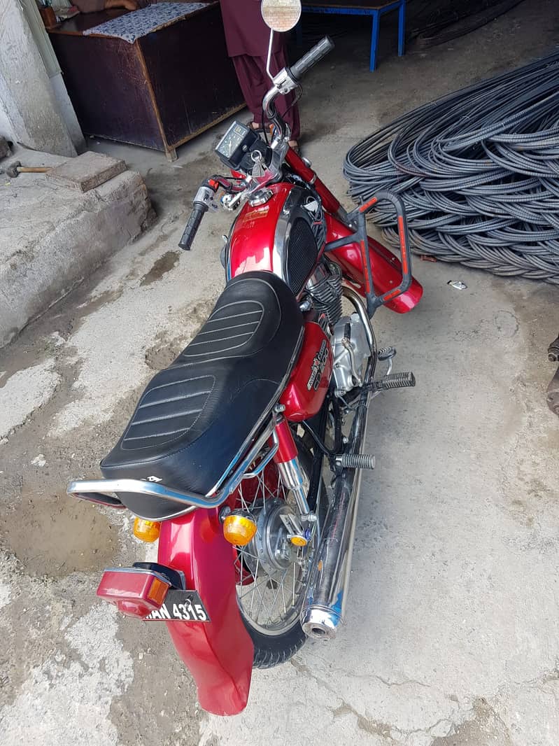 Honda CD 200 1979 6