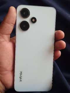 Infinix hot 30 play 4+4-64