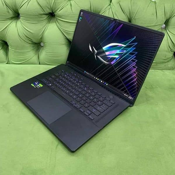 ASUS ROG Zephyrus M16 Gaming Laptop0335-7126298 0