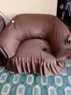 rexian sofa set hai normal condition hai