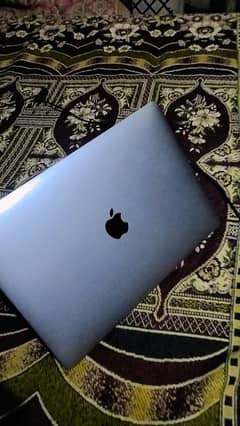 Macbook