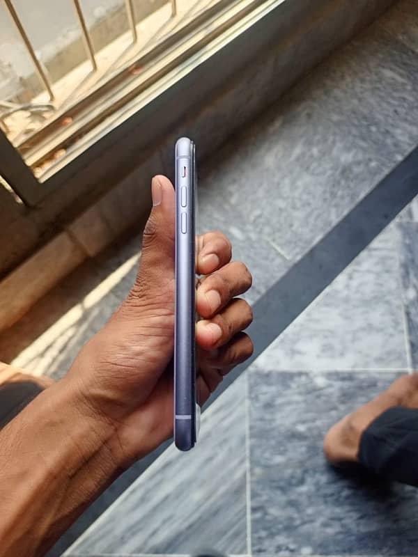 iPhone 11 jv 64gb non pta 2