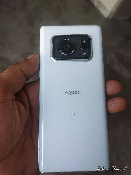 AQUOS R6 12GB. 128GB 2