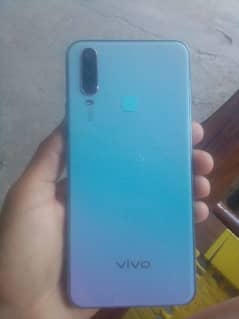 Vivo y17  8/256 Pta one day used Urgent Sell