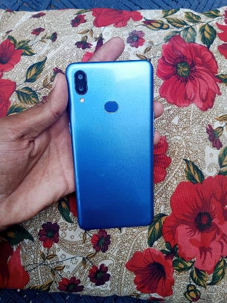 Samsung galaxy a10s 2 ram or 32 gb mamri 4