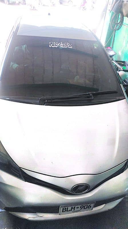 toyotta vitz 2014/2018 3