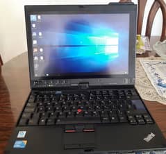 Leveno ThinkPad X201Generation 2. Core i5, 4gb Ram, 196 gb hard disk