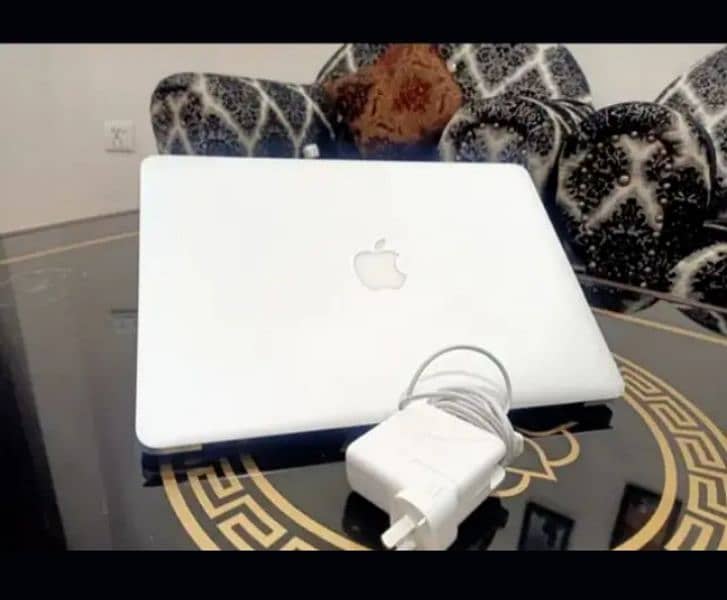 MacBook Air 2015 model 1