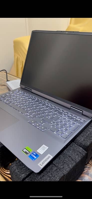 selling lenovo loq 16 i7 13th gen with rtx 4060 in 320000 2