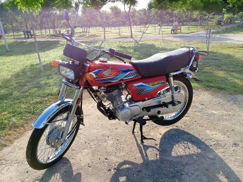 Honda CG 125 2024 4