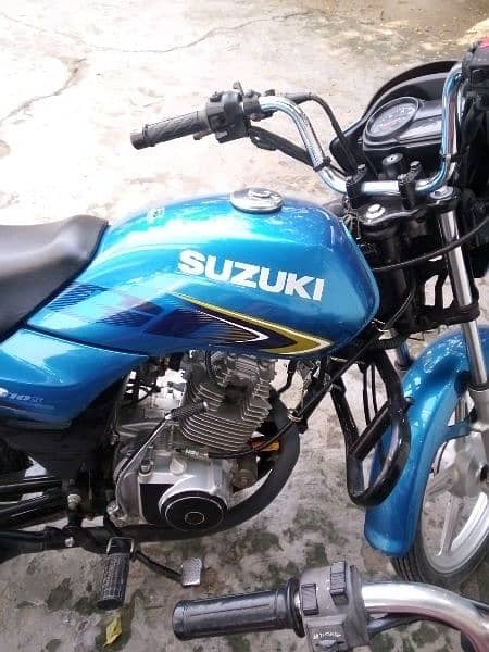 Suzuki GD 110 Model 22 3