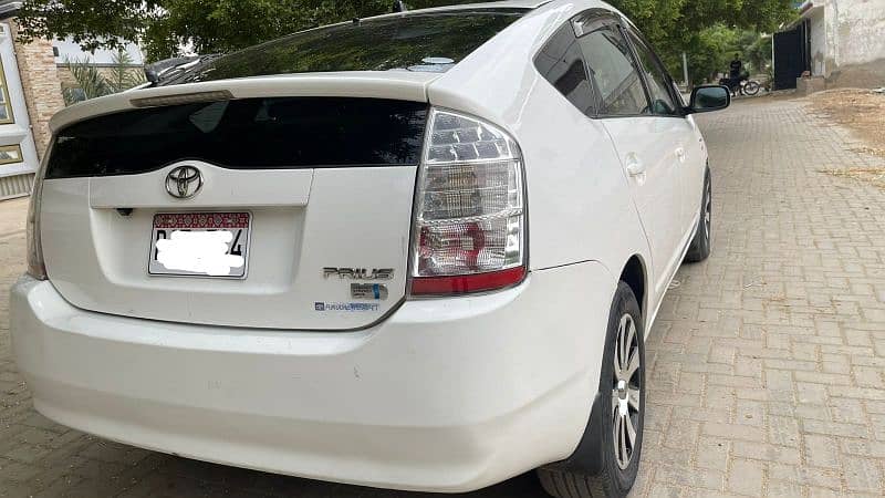 Toyota Prius 2010/13 10