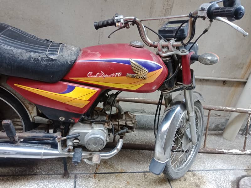 Honda CD 70 2005 3